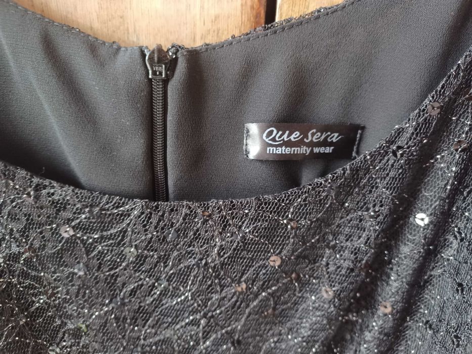 Черна  рокля-полиестер.