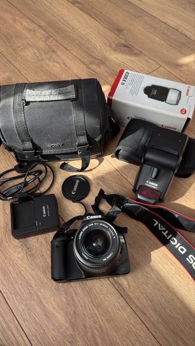 Фотоаппарат Canon