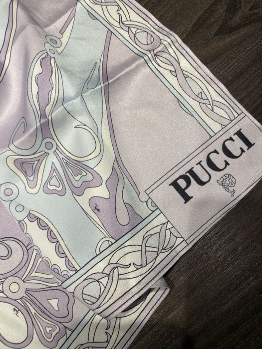 Pucci топ със златна закопчалка