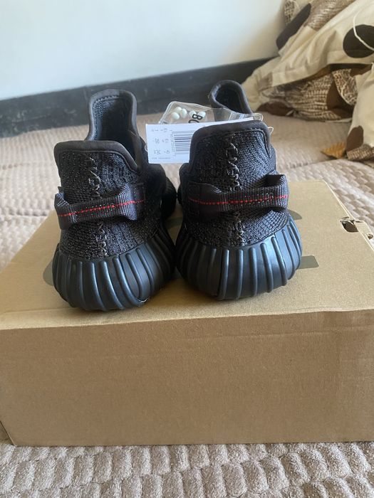 Yezzy black reflective