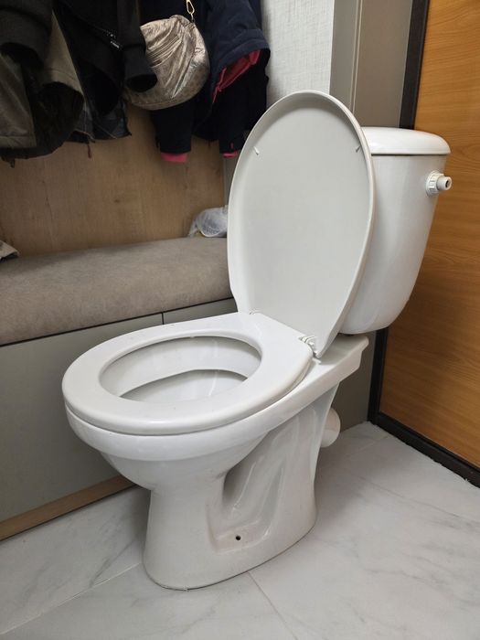 Продам унитаз б/у