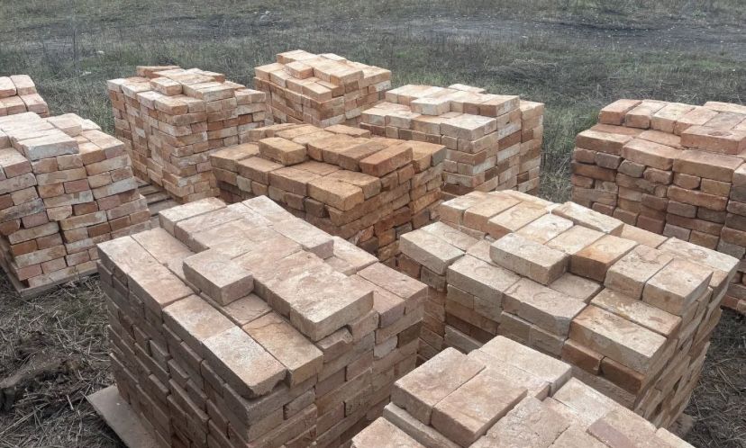 Продам оптом и в ризницу кирпичи