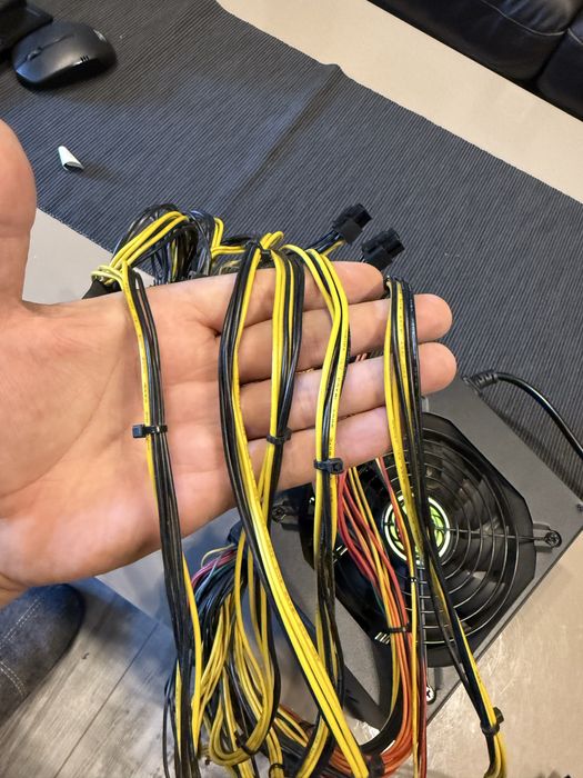 Захранване за копютър, риг