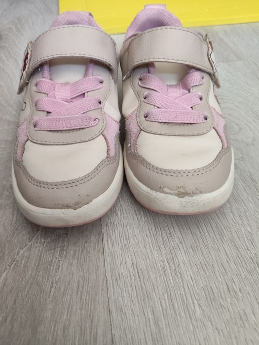 Adidasi Hello Kitty