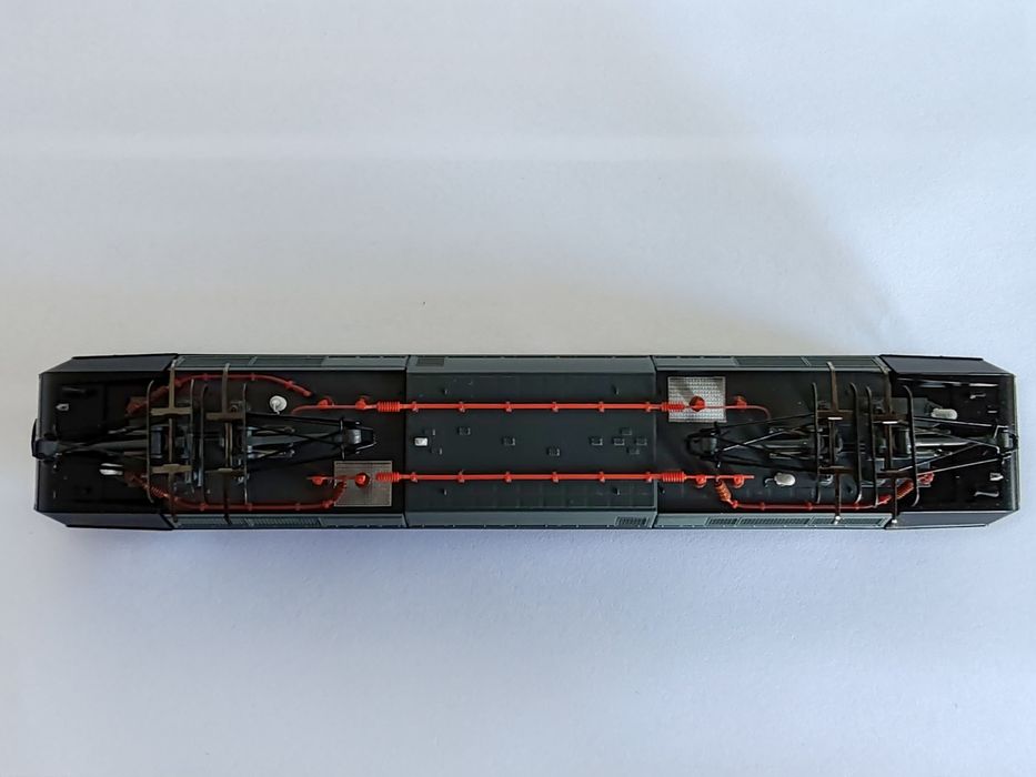 Trenulete electrice locomotiva piko roco h0