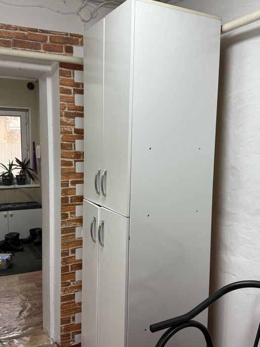 Шкаф для ванной вместительный