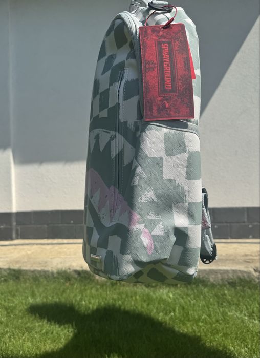 Ghiozdan Sprayground Gri / Premium 2026