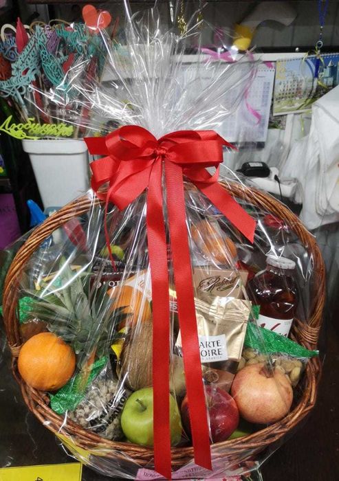 Потрясающие подарочные корзины с доставкой