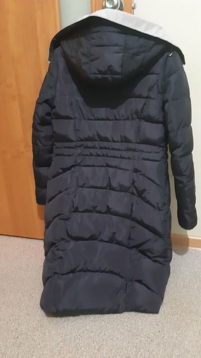 Продам куртку. Тёплая зима.