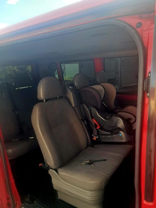 Vând Ford Transit