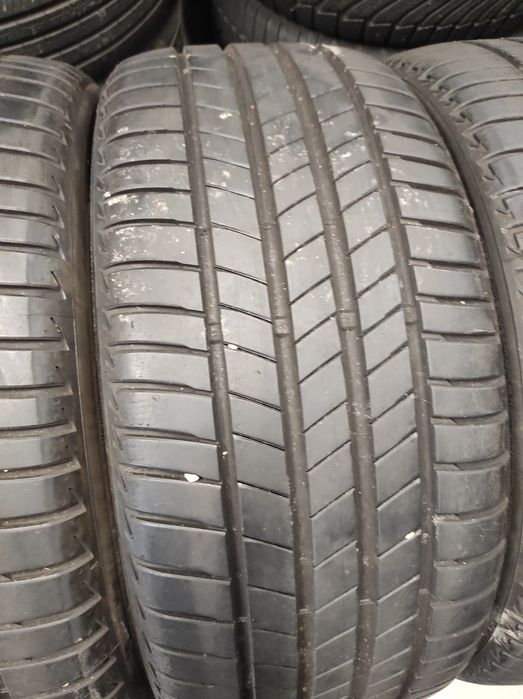 245/40/19 Bridgestone Дот.4724