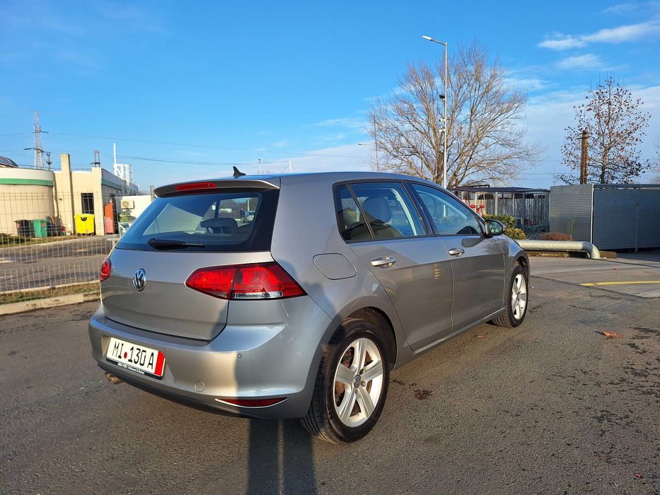 VW Golf 2.0 TDI An 2015 KM REALI, IMPECABILA Adusa pe Roti Nr Valabile