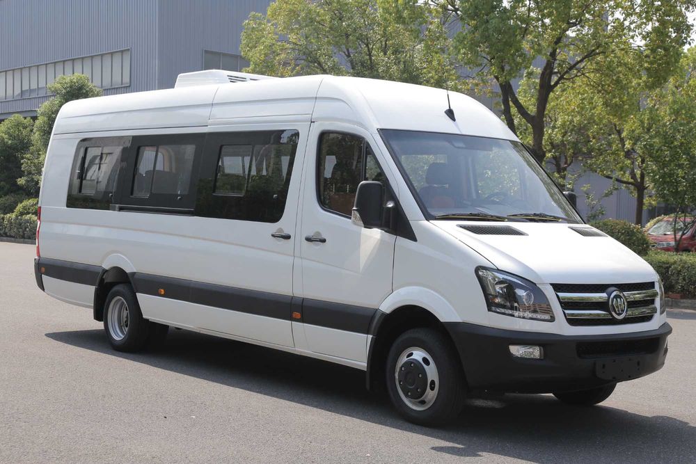 Микроавтобус на базе Mercedes Benz Sprinter YUCHAI V7L/ WANCHE/ дизель