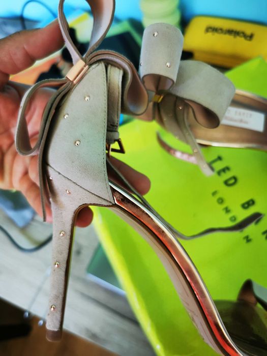 Чисто нови Тed Baker London