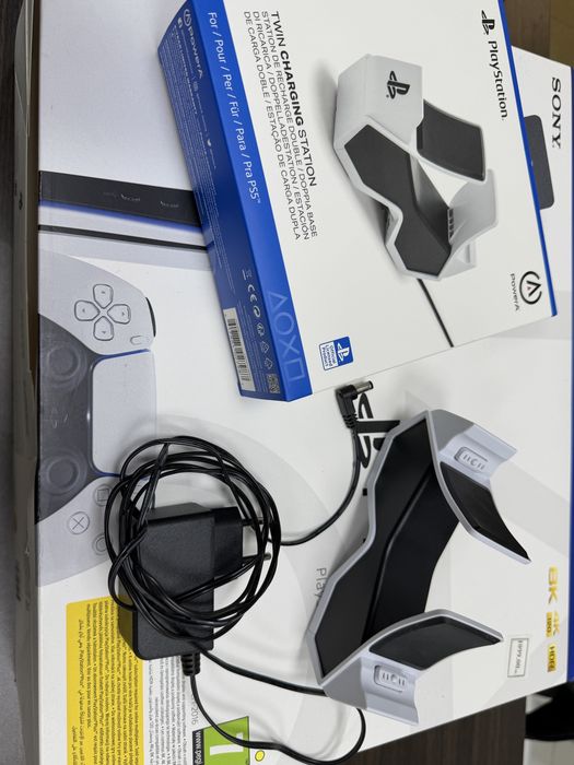 Докинг зарядна станция PowerA - Twin Charging (PS5) docking