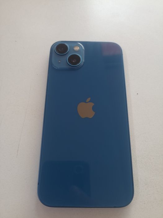 Продам Айфон 13 128 гб