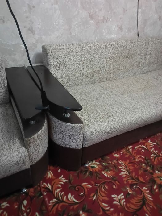 Продам диван и кресло кравать