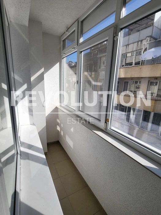 Дава се под наем Двустаен апартамент в Варна, Генералите - 60 кв.м за 425 € - Снимка #9