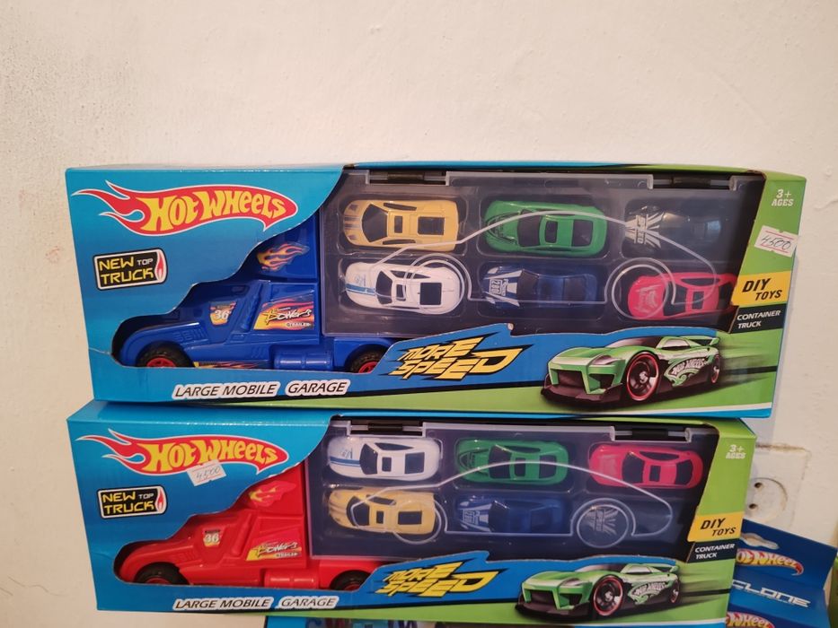 Прлдам игпушки оптом 1000