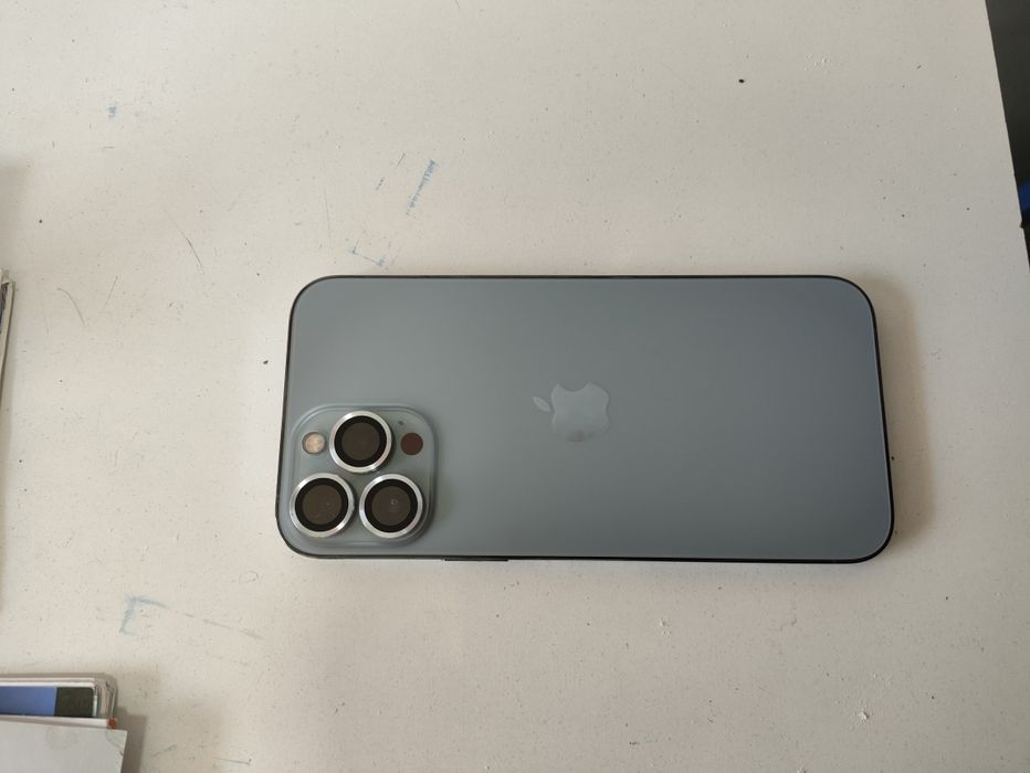 IPhone 13 pro max сотилади