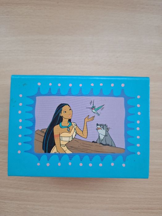 Мини фигурки на Покахонтас от Disney Applause