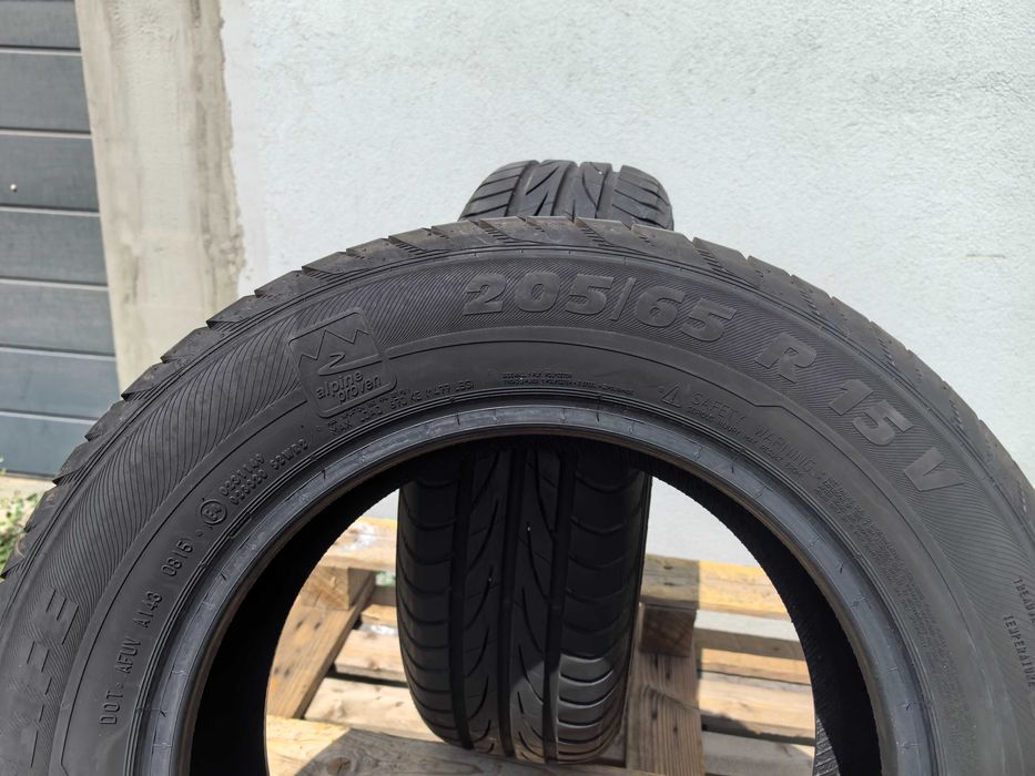 205/65/15 Семперит ДОТ 2015 г - 95 % профил !