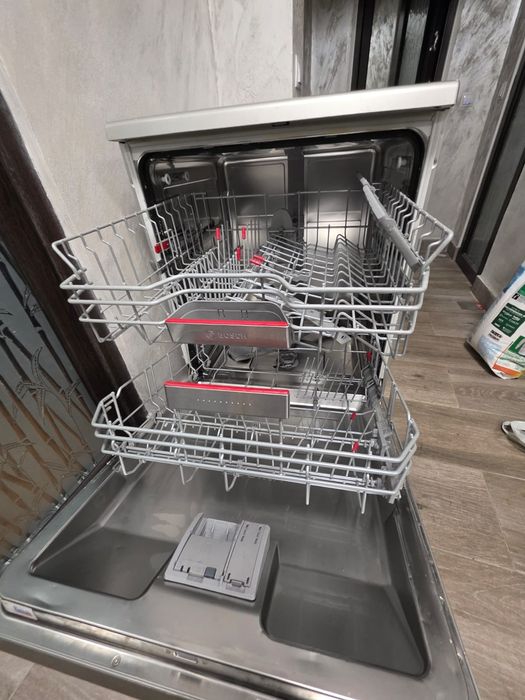 Mașina de spălat vase Bosch Serie 6