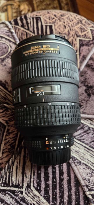 Obiectiv Nikon 28-70mm f/2.8 AF-S ZOOM-NIKKOR