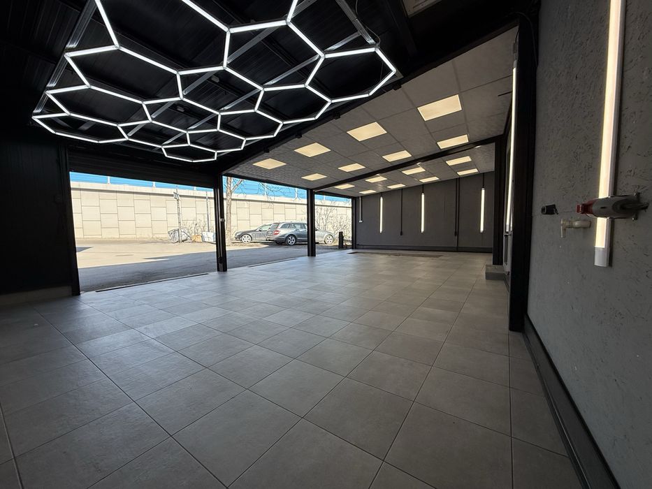 Дава се под наем Промишлена сграда в София, Яворов - 150 кв.м за 1377 € - Снимка #1