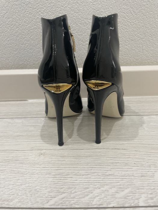 Ботильоны с открытым носом Loriblu