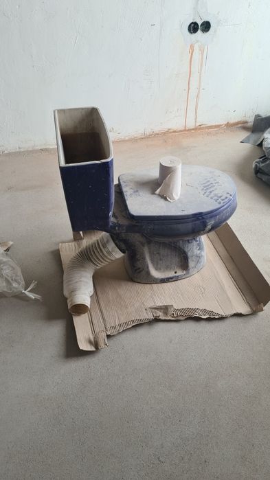 Продам унитаз для работы