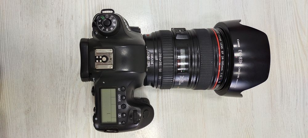 Canon 6d Sotiladi xolati idial 
Complect 24-105 Abyektiv 
2 ta batary