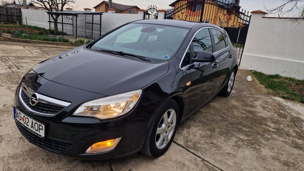 Opel Astra J 1.7 cdti 125cp