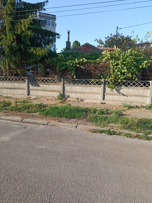 Navodari strada Pescarusului , vand teren 500 mp cu casa veche