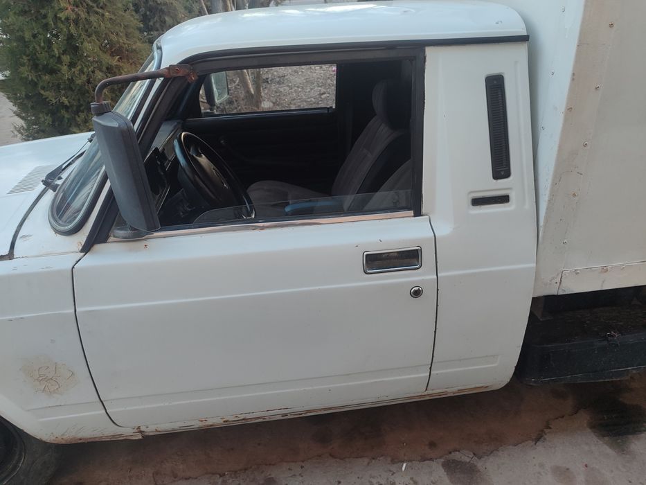 Vaz 2105 pikap zavotskoy yasalmagan 2002 yil