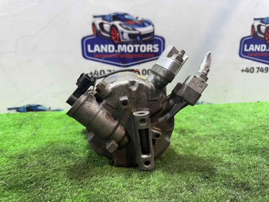 COMPRESOR AC FORD C-Max II / Focus Mk3 / Transit / Tourneo Connect COD OEM CV61-19D629-FB