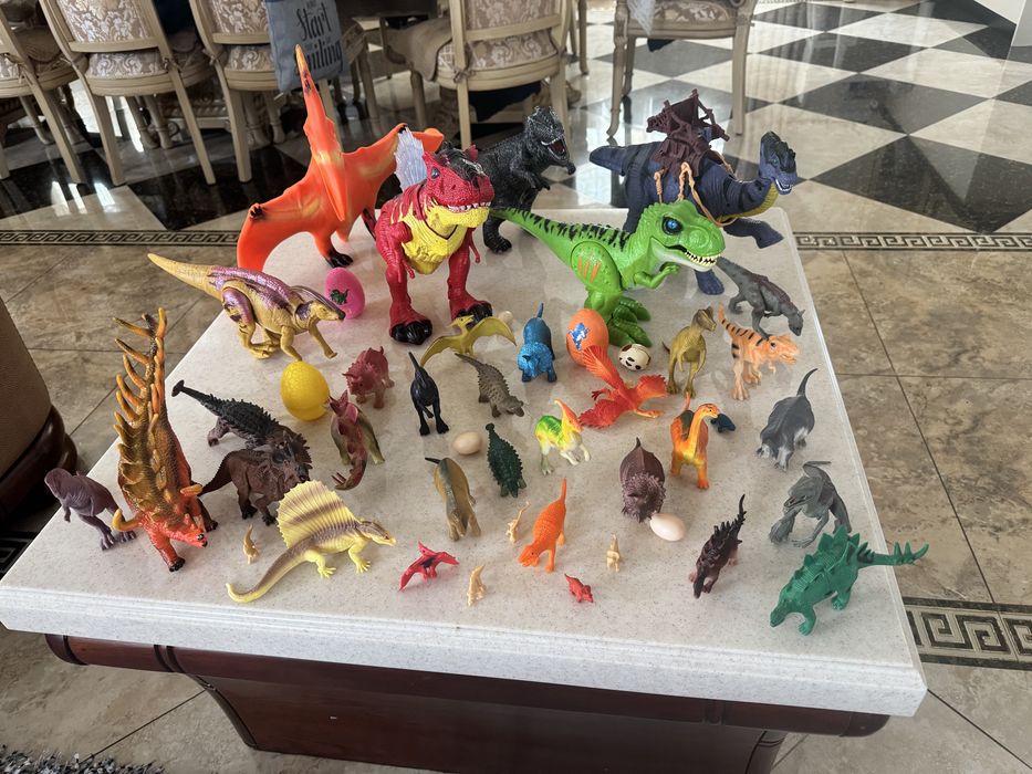Игрушки диназавры