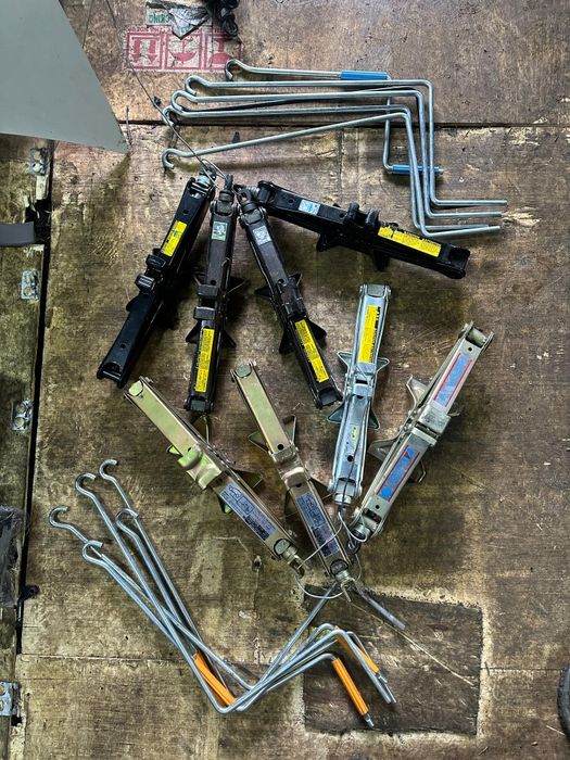 Домкраты оригинал Япония