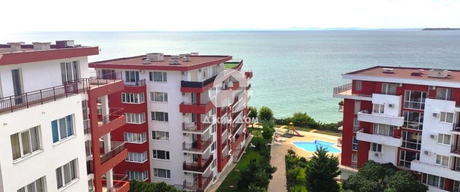 Тристаен апартамент с ПАНОРАМА МОРЕ в Марина Вю Форт Бийч, Св. Влас