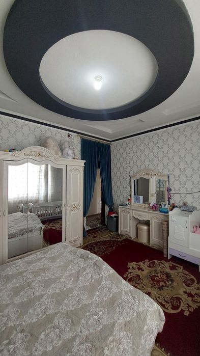 ДОМ. 6 комнат. Участок 6 соток. Янгихает р-н (Сергели). Ор-р: Дустлик