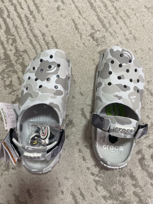 crocs Bape white