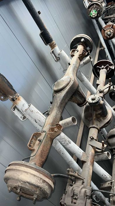 Punte spate cu tamburi Ford Transit 2.5 diesel 1995-2000