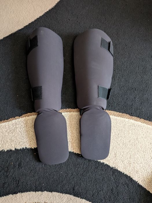 Protectie tibie si picior Outshock