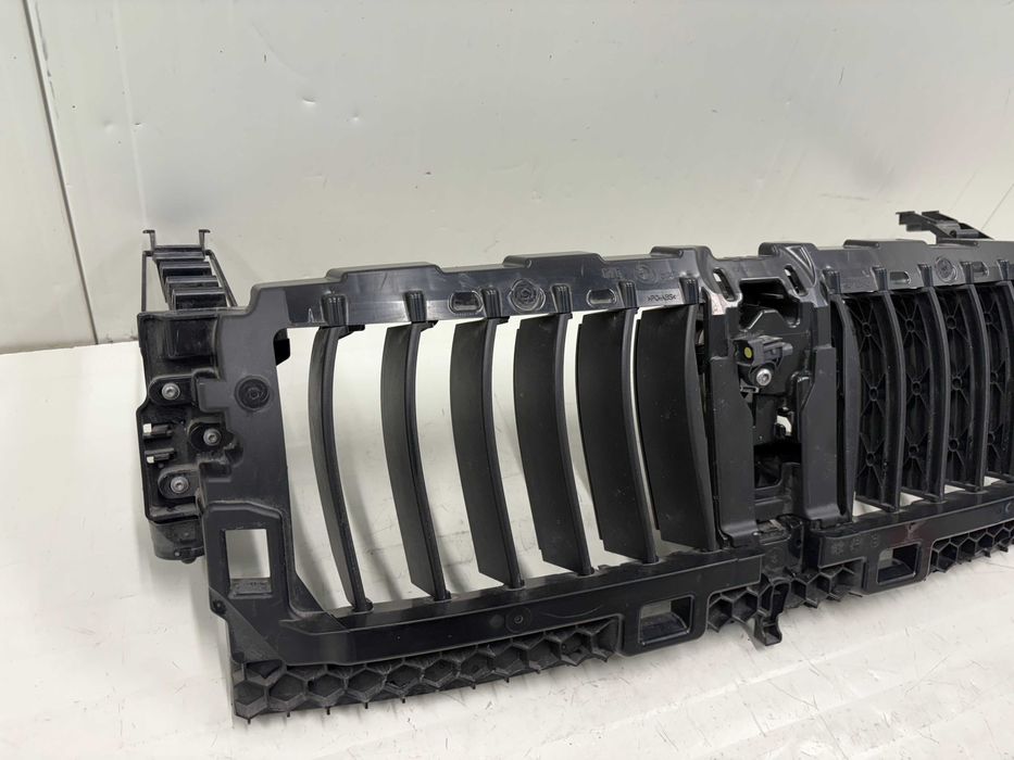 Жалюзи с клапи БМВ Г26 BMW G26 / Основа бъбреци БМВ Г26 BMW G26