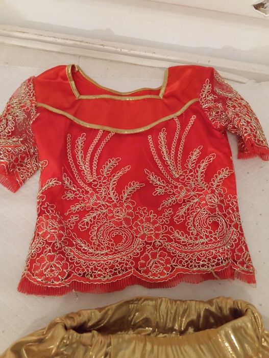 Индийский костюм для девочки