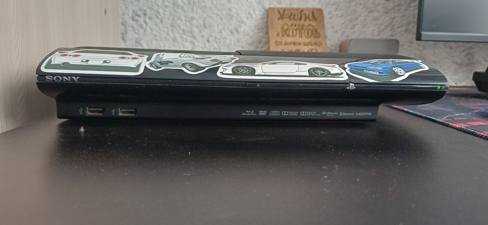 продам пс3 прошитая