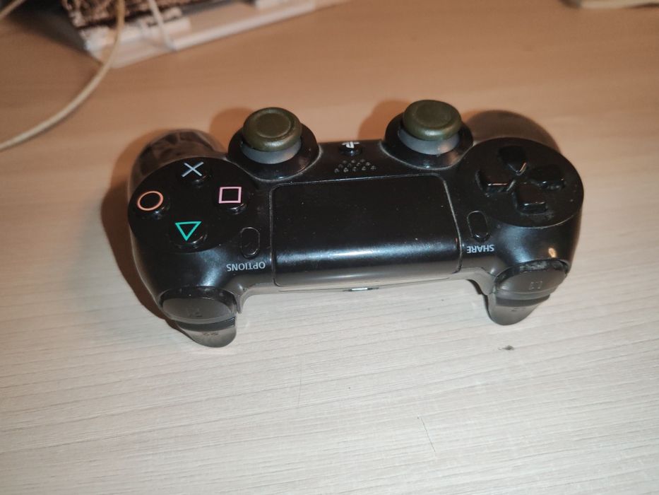 Dualshok 4 v1,джойстик для пс4
