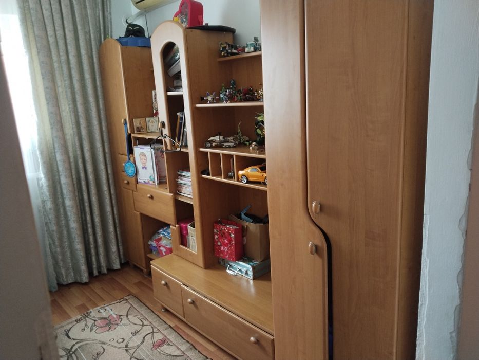 Продал стенку в хорошем состоянии