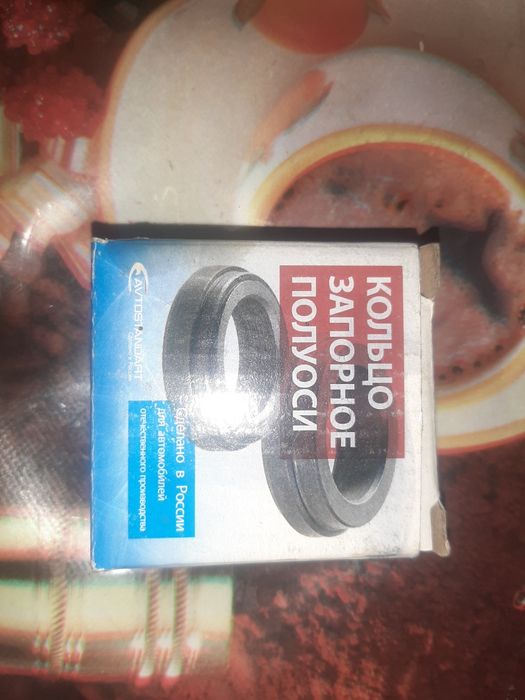 Продам  тормозные колодки