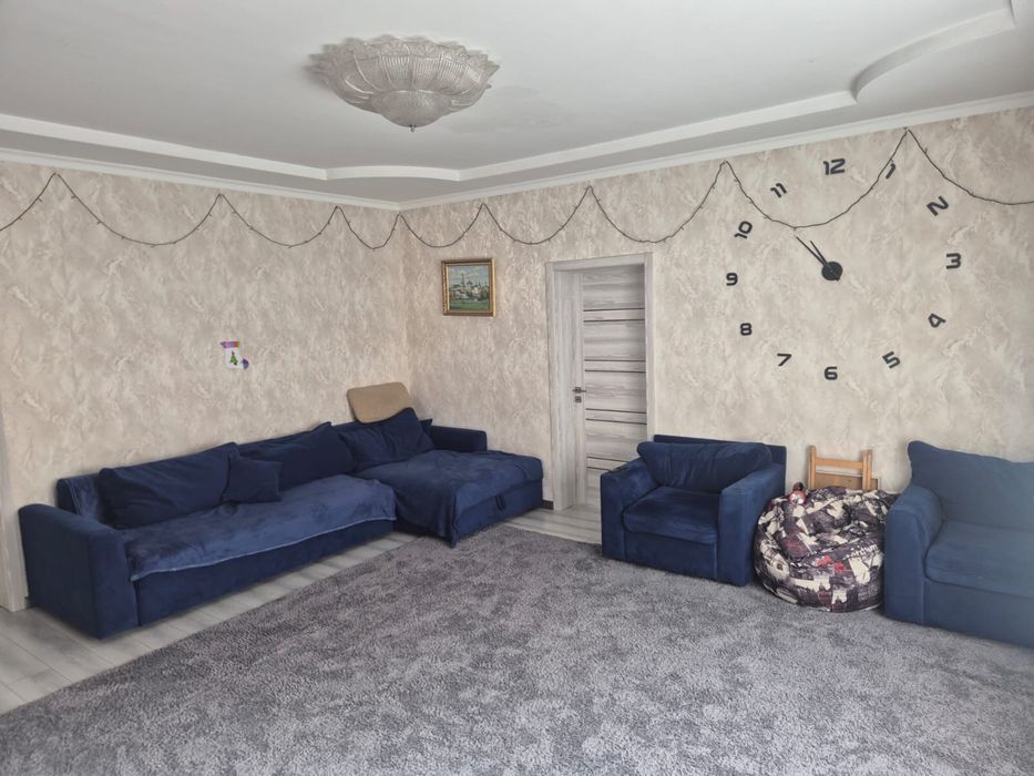 Продаеться дом.